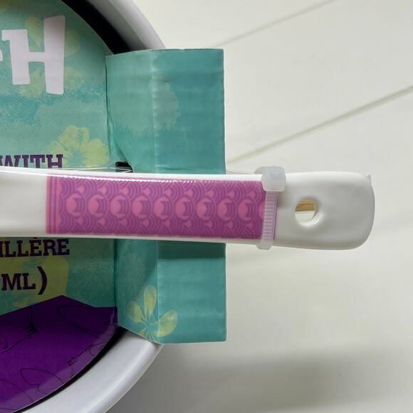 Disney Stitch & Lilo Ramen Ceramec Bowl Set with Chopsticks & Spoon 20 Oz. Bowl - Picture 9 of 12